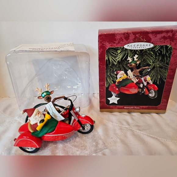 Vintage The Hallmark Keepsake 1997 Motorcycle Chums Christmas Ornament Magic Lig - Picture 1 of 10